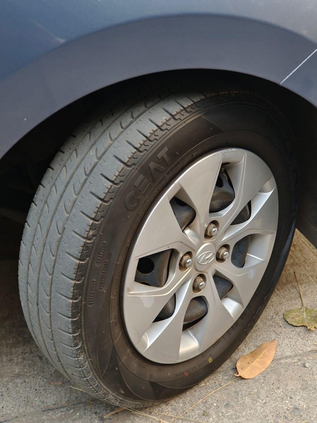 Second-hand 2014 Hyundai Xcent 1.2 Kappa S for sale in Mumbai-6