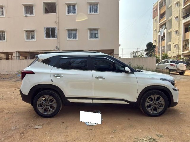 Kia Seltos HTX Second-hand 2023 Kia Seltos HTX for sale in Ranga reddy-1