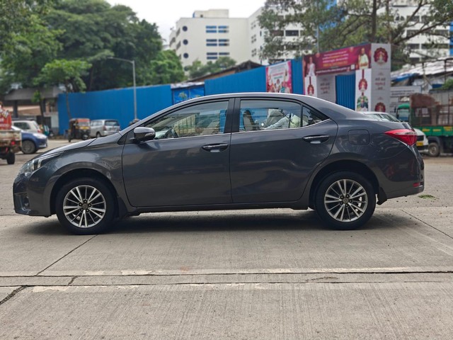 Toyota Corolla Altis 1.8 J Second-hand 2016 Toyota Corolla Altis 1.8 J for sale in Mumbai-4