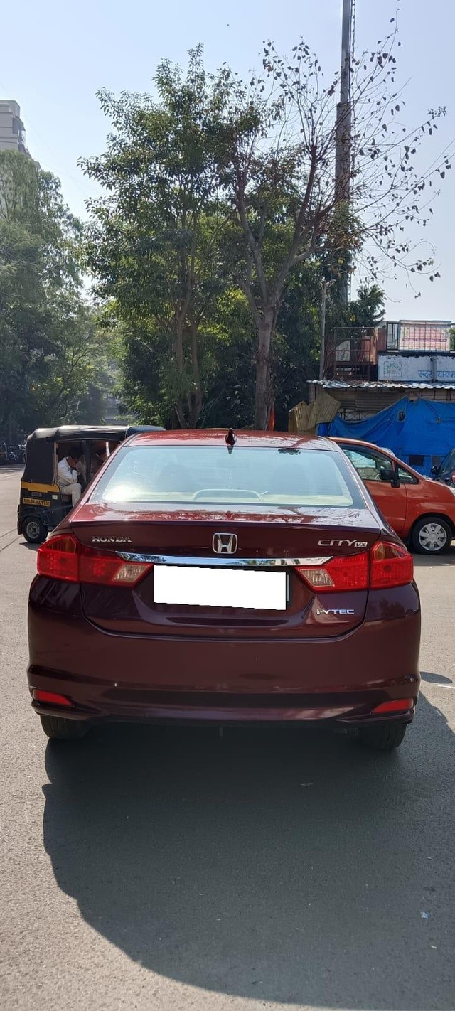 Second-hand 2016 Honda City i VTEC CVT VX for sale in Mumbai-2