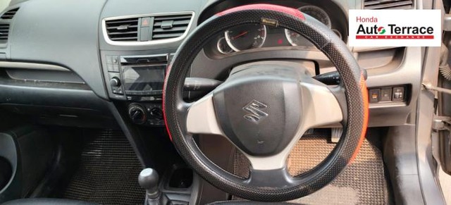 Second-hand 2015 Maruti Swift VXI for sale in Jamshedpur-2
