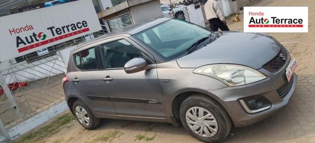 Second-hand 2015 Maruti Swift VXI for sale in Jamshedpur-4