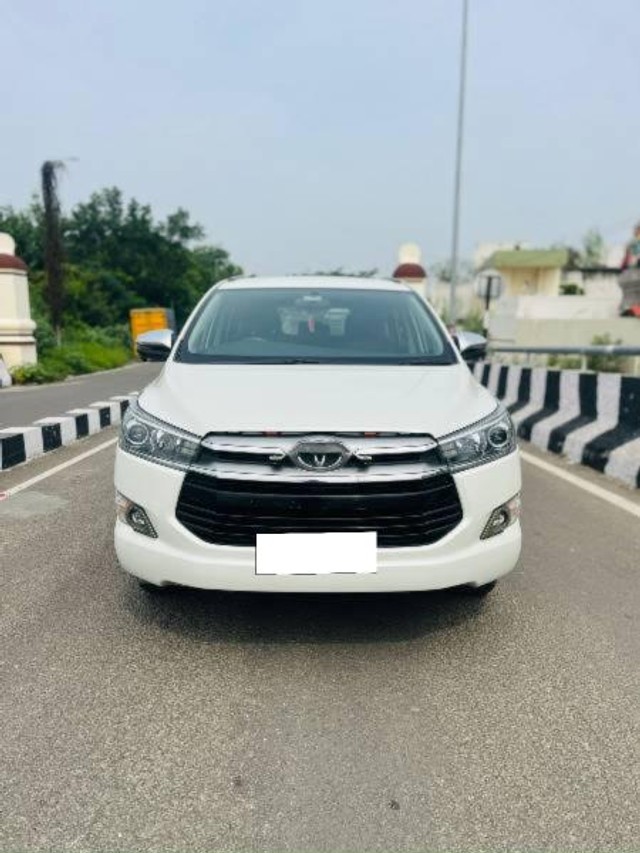 Toyota Innova Crysta 2.4 GX MT BSIV Second-hand 2019 Toyota Innova Crysta 2.4 GX MT BSIV for sale in Coimbatore-3