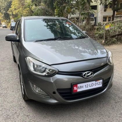 Hyundai i20 Sportz 1.2 Second-hand 2014 Hyundai i20 Sportz 1.2 for sale in Mumbai