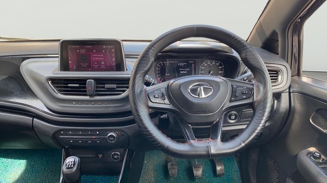 Second-hand 2021 Tata Altroz XZ Plus Dark Edition BSVI for sale in Patna-12