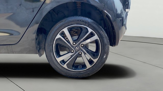 Second-hand 2021 Tata Altroz XZ Plus Dark Edition BSVI for sale in Patna-27