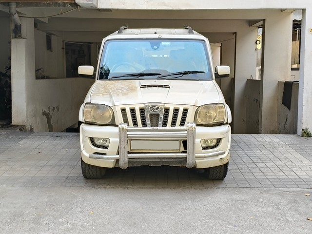 Second-hand 2012 Mahindra Scorpio VLX 2WD AIRBAG BSIV for sale in Hyderabad-2