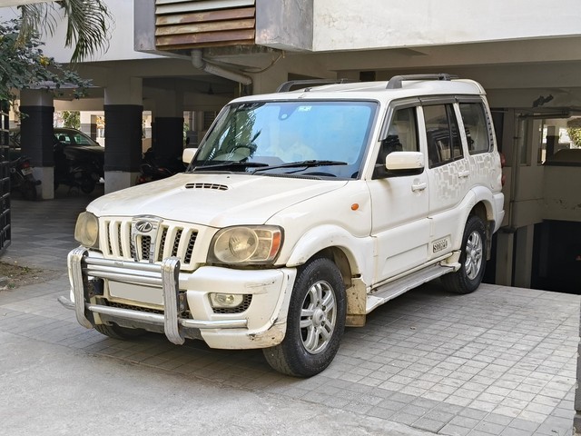 Second-hand 2012 Mahindra Scorpio VLX 2WD AIRBAG BSIV for sale in Hyderabad-1
