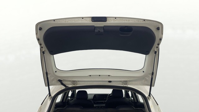 Second-hand 2021 Hyundai i20 Sportz Turbo iMT for sale in Bangalore-20