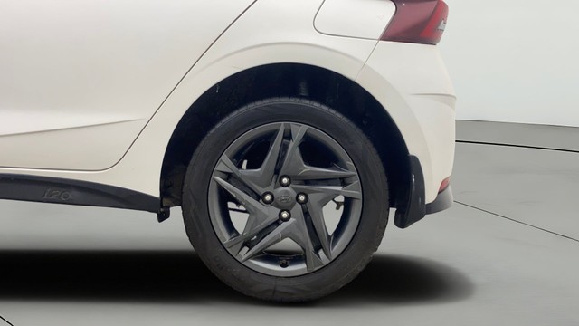 Second-hand 2021 Hyundai i20 Sportz Turbo iMT for sale in Bangalore-26