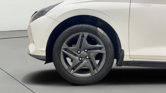 Second-hand 2021 Hyundai i20 Sportz Turbo iMT for sale in Bangalore-25