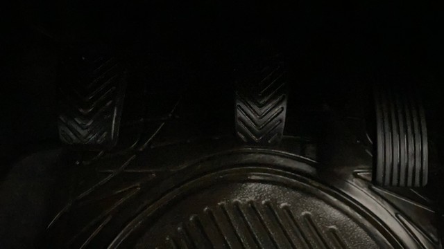 Second-hand 2015 Hyundai EON Era Plus for sale in Lucknow-14