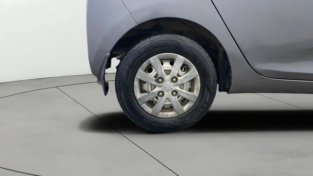 Second-hand 2015 Hyundai EON Era Plus for sale in Lucknow-24