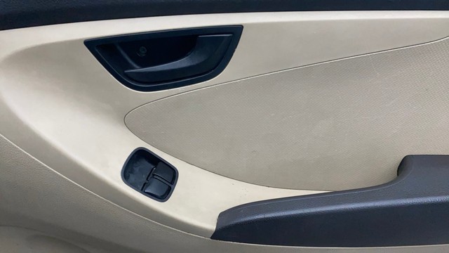 Second-hand 2015 Hyundai EON Era Plus for sale in Lucknow-17