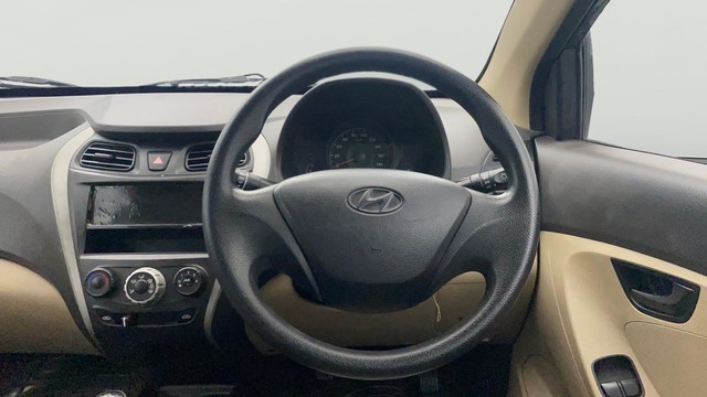 Second-hand 2015 Hyundai EON Era Plus for sale in Lucknow-12