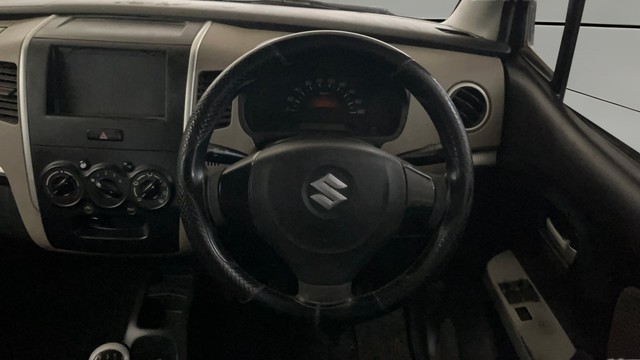 Second-hand 2014 Maruti Wagon R LXI BS IV for sale in Gurgaon-12