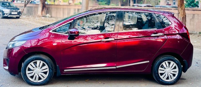 Second-hand 2017 Honda Jazz 1.2 S i VTEC for sale in New Delhi-2