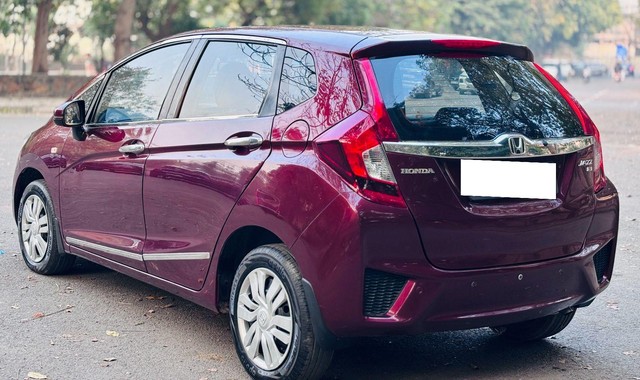 Second-hand 2017 Honda Jazz 1.2 S i VTEC for sale in New Delhi-12