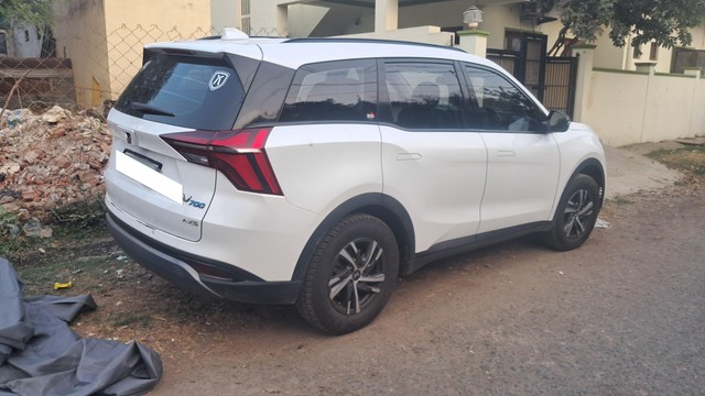 Second-hand 2023 Mahindra XUV700 AX5 BSVI for sale in Jabalpur-2