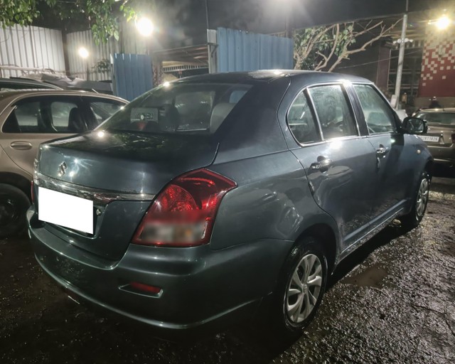 Second-hand 2010 Maruti Swift Dzire VXi for sale in Mumbai-7
