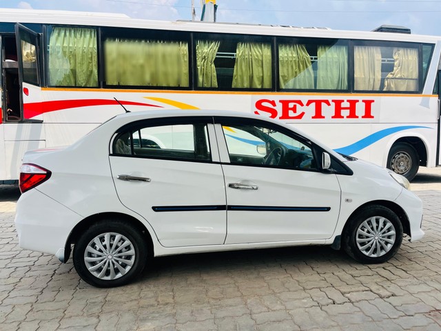 Second-hand 2016 Honda Amaze E i-Vtech for sale in Lucknow-1