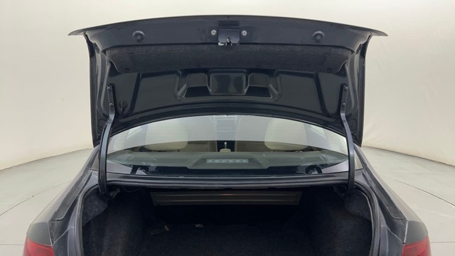 Second-hand 2016 Volkswagen Vento 1.2 TSI Highline BSIV for sale in Mysore-34