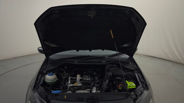 Second-hand 2016 Volkswagen Vento 1.2 TSI Highline BSIV for sale in Mysore-8