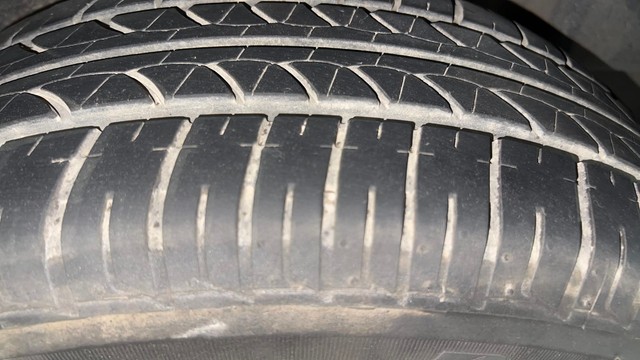 Second-hand 2016 Volkswagen Vento 1.2 TSI Highline BSIV for sale in Mysore-26