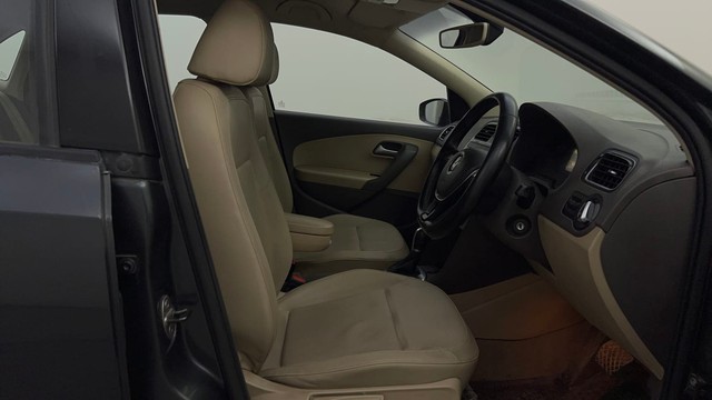 Second-hand 2016 Volkswagen Vento 1.2 TSI Highline BSIV for sale in Mysore-15