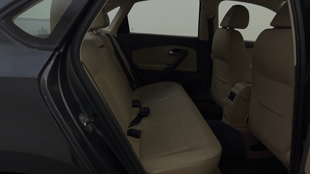 Second-hand 2016 Volkswagen Vento 1.2 TSI Highline BSIV for sale in Mysore-33