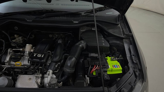 Second-hand 2016 Volkswagen Vento 1.2 TSI Highline BSIV for sale in Mysore-28