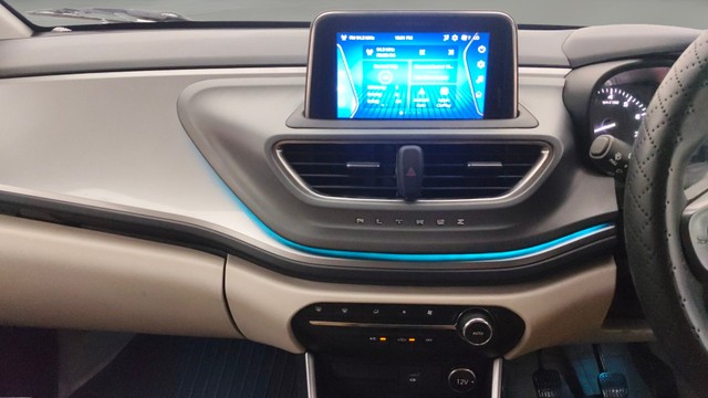 Tata Altroz XZ Diesel Second-hand 2023 Tata Altroz XZ Diesel for sale in Pune-22