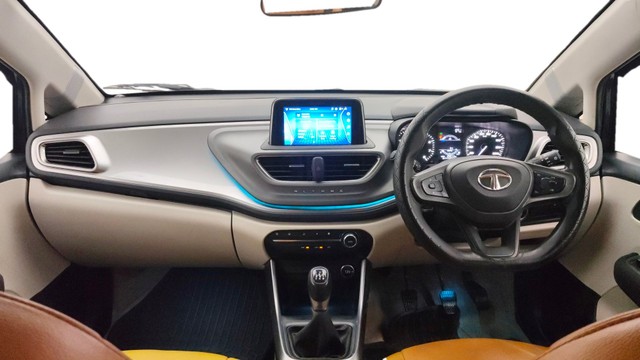 Tata Altroz XZ Diesel Second-hand 2023 Tata Altroz XZ Diesel for sale in Pune-10