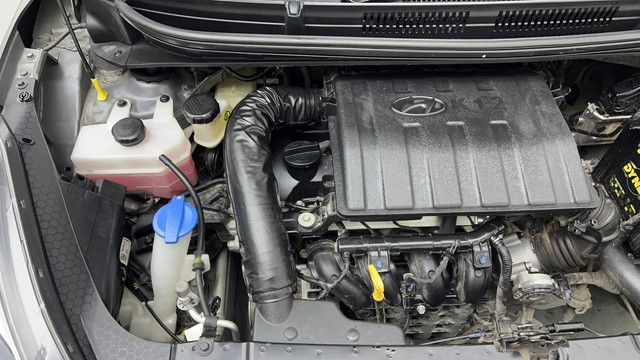 Second-hand 2023 Hyundai Grand i10 Nios Magna for sale in Chandigarh-29