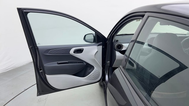 Second-hand 2023 Hyundai Grand i10 Nios Magna for sale in Chandigarh-25