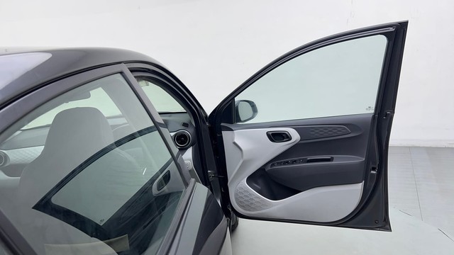 Second-hand 2023 Hyundai Grand i10 Nios Magna for sale in Chandigarh-16