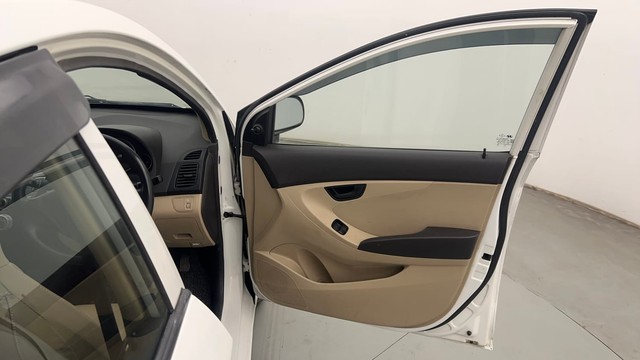 Second-hand 2015 Hyundai EON Magna for sale in Chandigarh-16