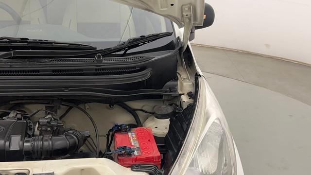 Second-hand 2015 Hyundai EON Magna for sale in Chandigarh-37