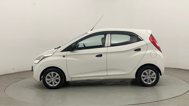 Second-hand 2015 Hyundai EON Magna for sale in Chandigarh-6