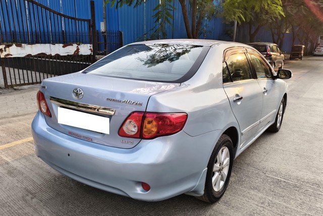 Toyota Corolla Altis G Second-hand 2011 Toyota Corolla Altis G for sale in Mumbai-11