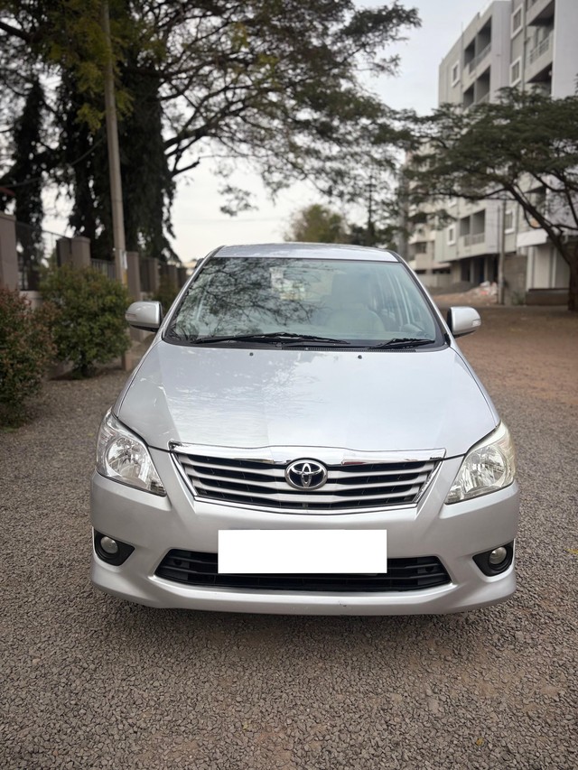 Second-hand 2013 Toyota Innova 2.5 G (Diesel) 7 Seater BS IV for sale in Miraj-0