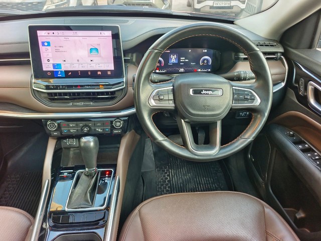 Second-hand 2022 Jeep Meridian Limited Opt AT BSVI for sale in Bangalore-6