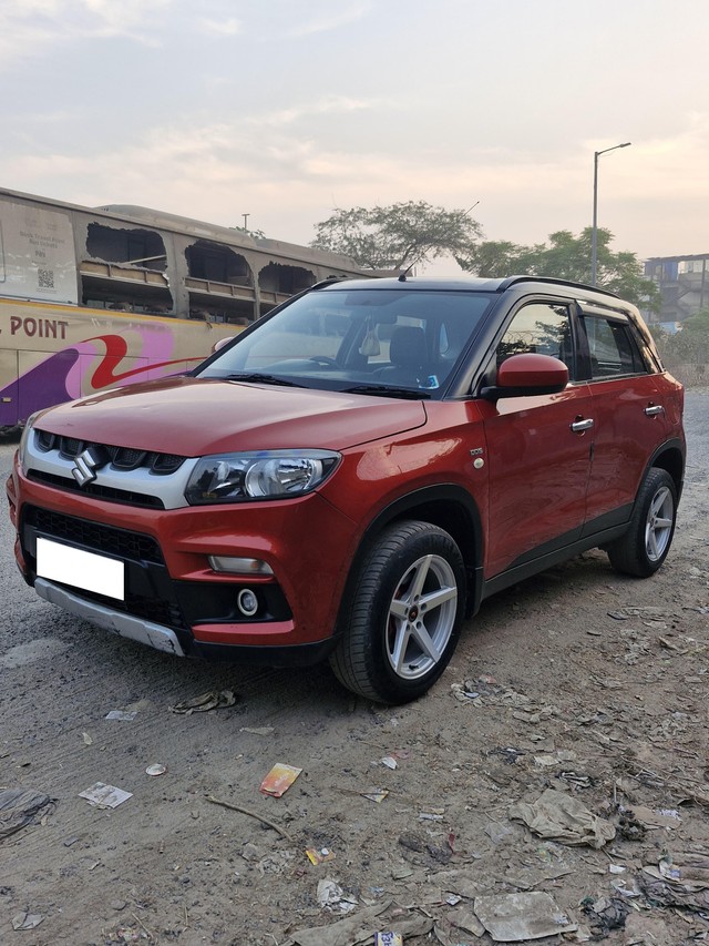 Second-hand 2018 Maruti Vitara Brezza VDi Option for sale in New Delhi-5
