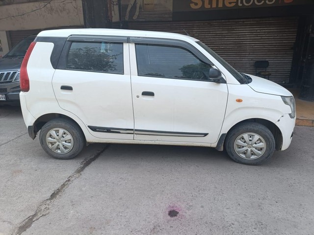Second-hand 2020 Maruti Suzuki Wagon R CNG LXI for sale in Mathura-1