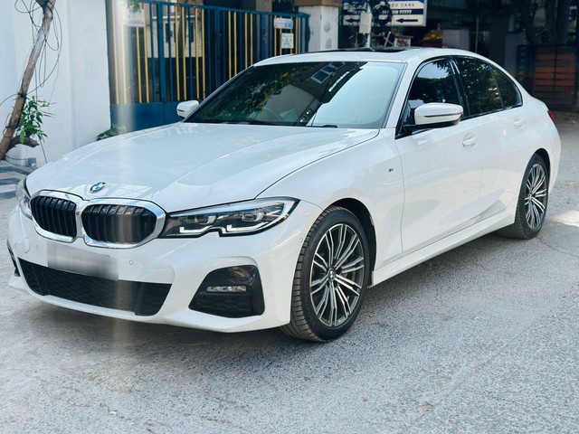 Second-hand 2019 BMW 3 Series 330i M Sport for sale in Chennai-3