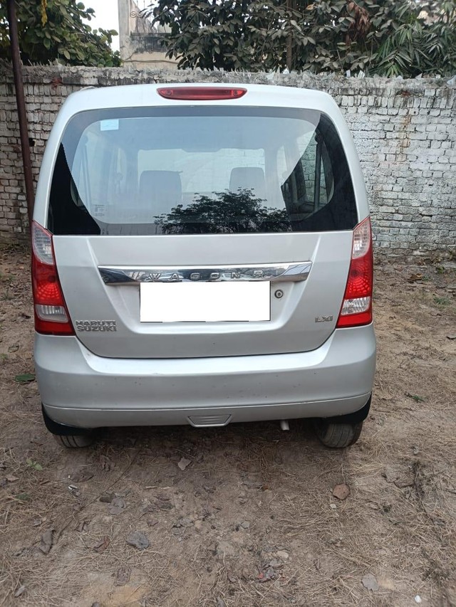 Second-hand 2012 Maruti Suzuki Wagon R LXI BS IV for sale in Mathura-1