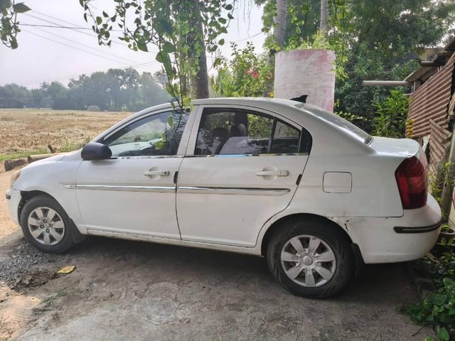 Second-hand 2009 Hyundai Verna CRDi SX for sale in Anand-0