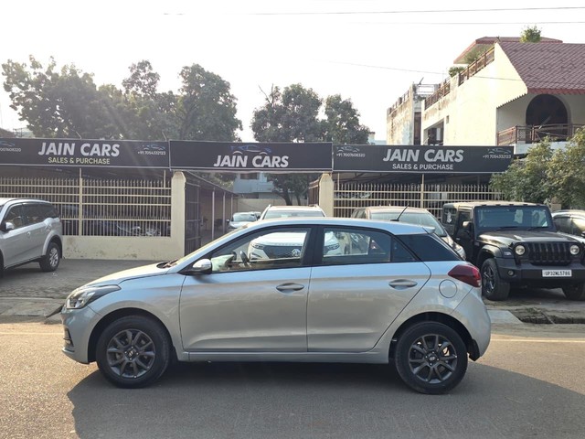 Second-hand 2021 Hyundai i20 Sportz BSVI for sale in Lucknow-2