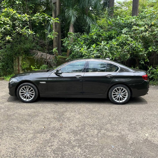 Second-hand 2014 BMW 5 Series 525d Luxury Line for sale in Mumbai-3