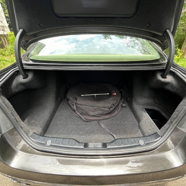 Second-hand 2014 BMW 5 Series 525d Luxury Line for sale in Mumbai-8